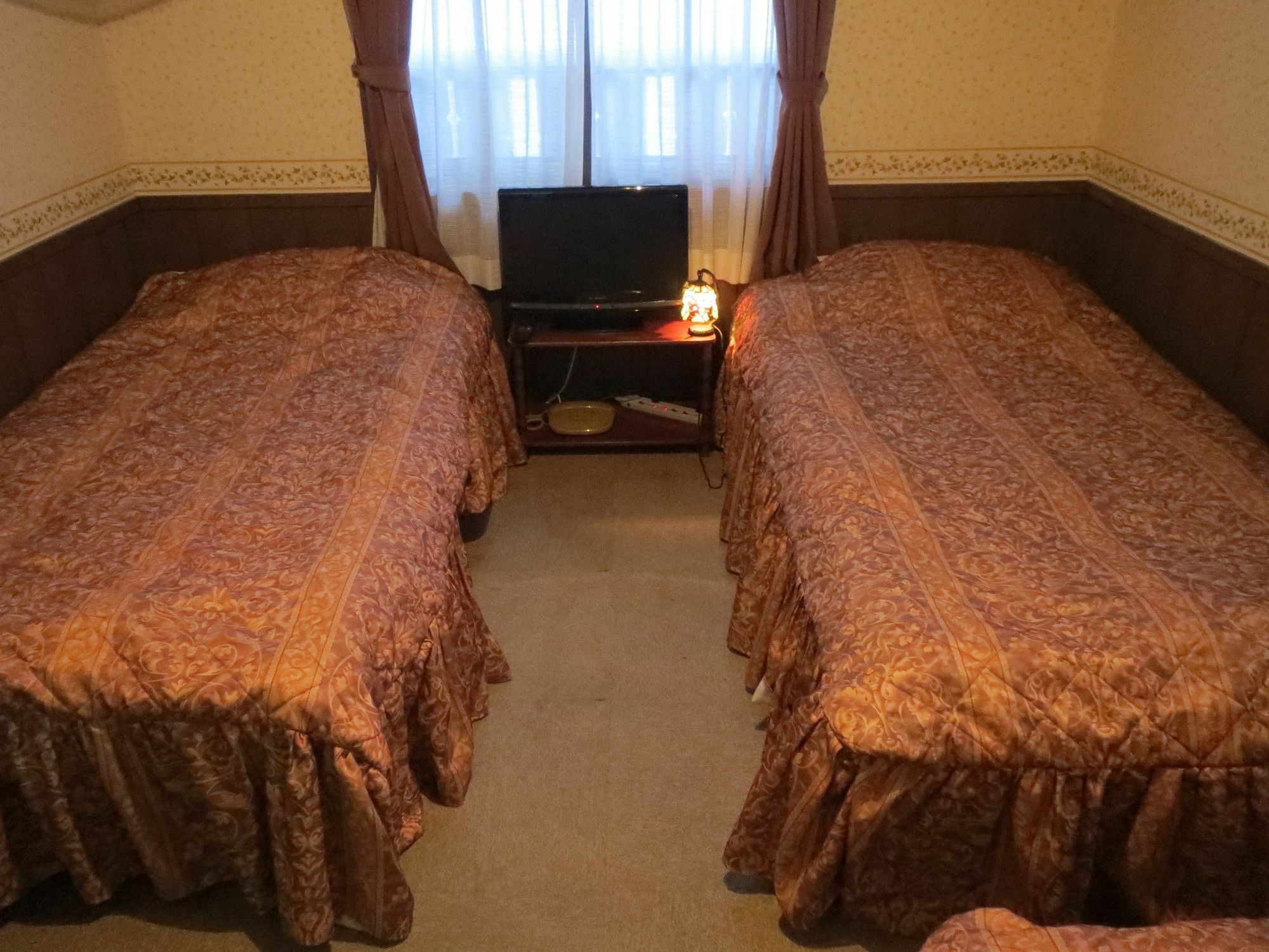 山林小屋 马利翁奈特旅馆 *
